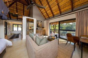 Sabi Sabi Little Bush Camp