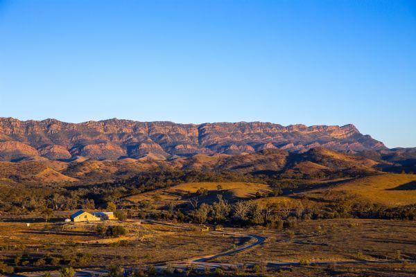 Flinders Ranges & Outback
