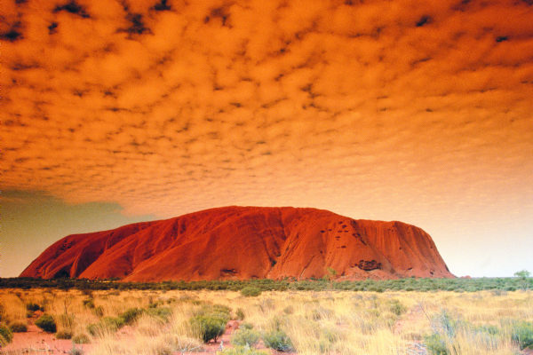 Ulu<u>r</u>u & the Red Centre 