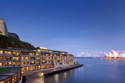 Across Australia in Pure Luxury