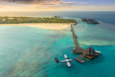 Romance in Dubai & Maldives