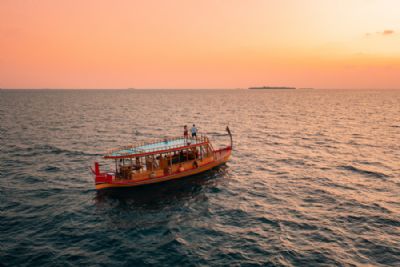 Romance in Dubai & Maldives