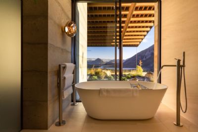 New Zealand Grandeur